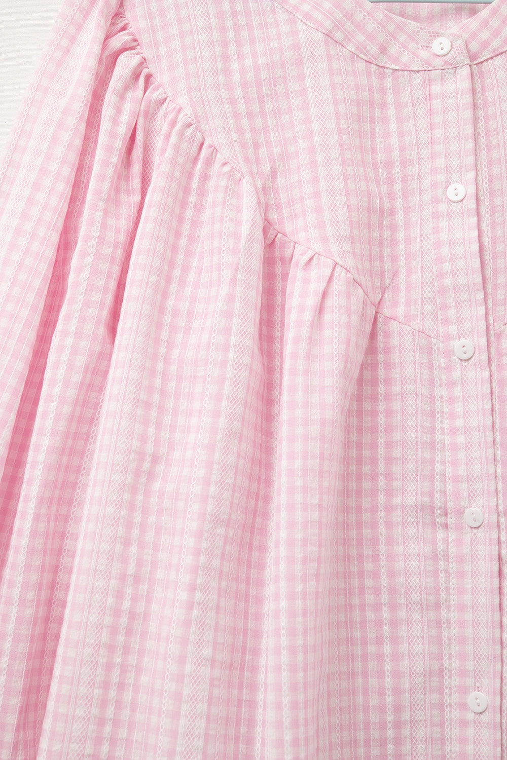 Blusa sem gola com mangas largas cor-de-rosa pálido