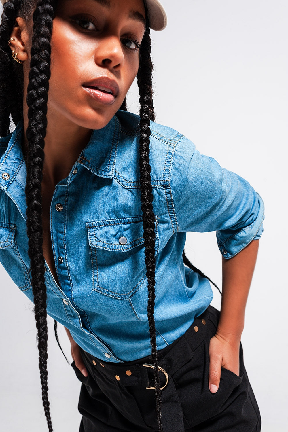 Camisa de ganga azul média