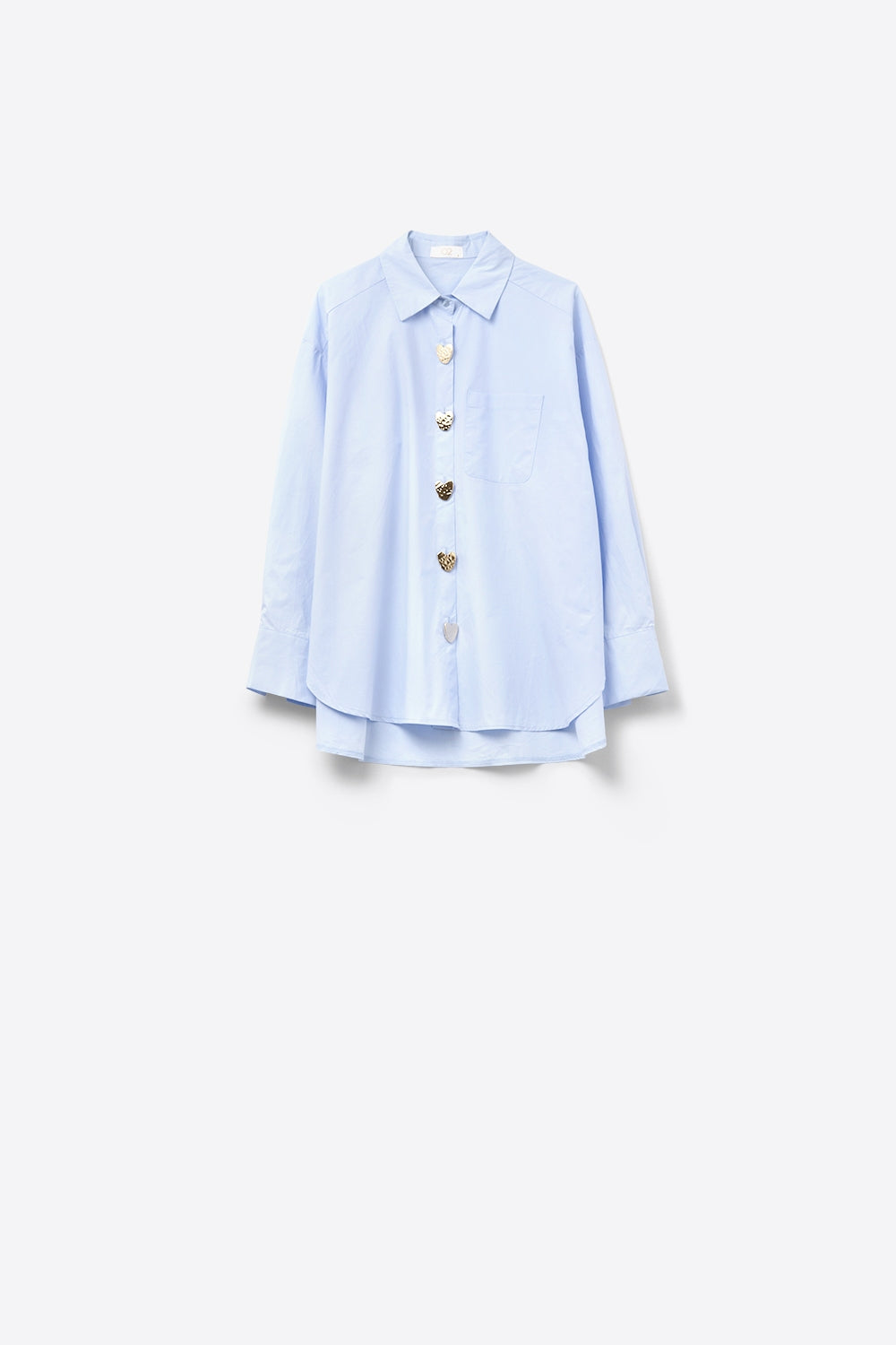 Camisa de popeline descontraída com botões de coração dourados em azul bebé