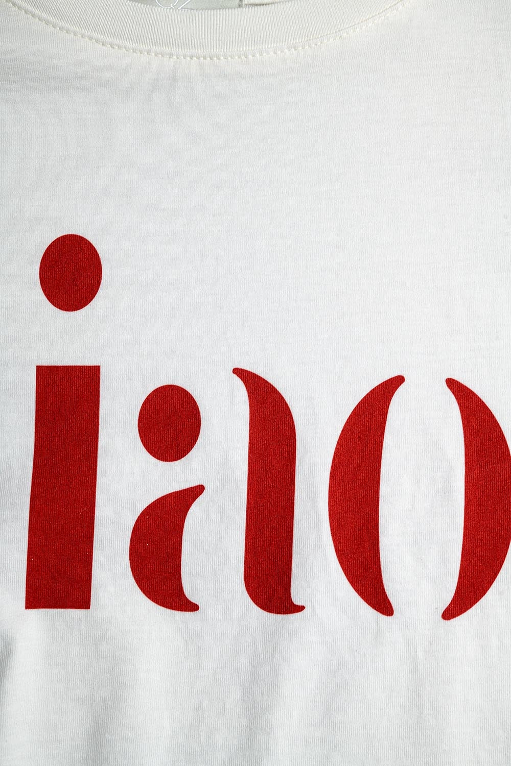 Camiseta de algodão feita na Itália com logotipo Ciao em vermelho