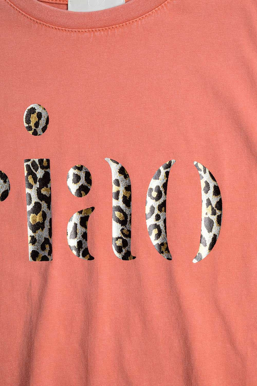 Camiseta laranja relaxada com Ciao em estampa de leopardo