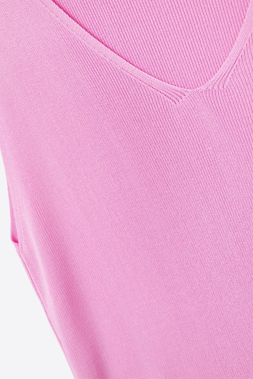 Camiseta sem mangas fúcsia com decote em V