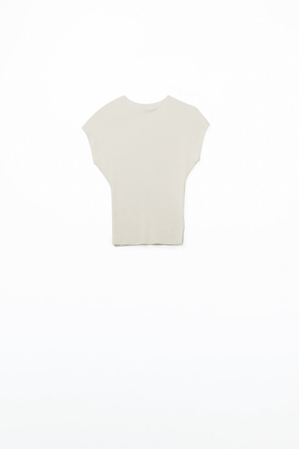 Q2 Camisola com gola alta e mangas com nervuras em branco