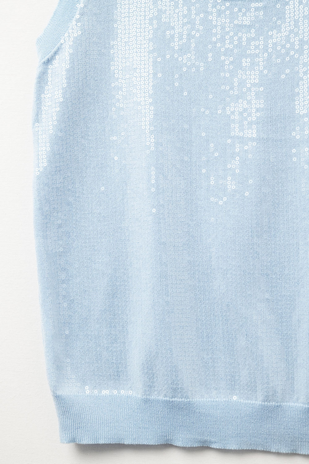 Camisola de malha azul sem mangas com lantejoulas
