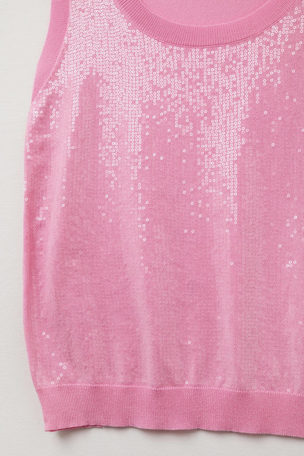 camisola de malha sem mangas cor-de-rosa com lantejoulas