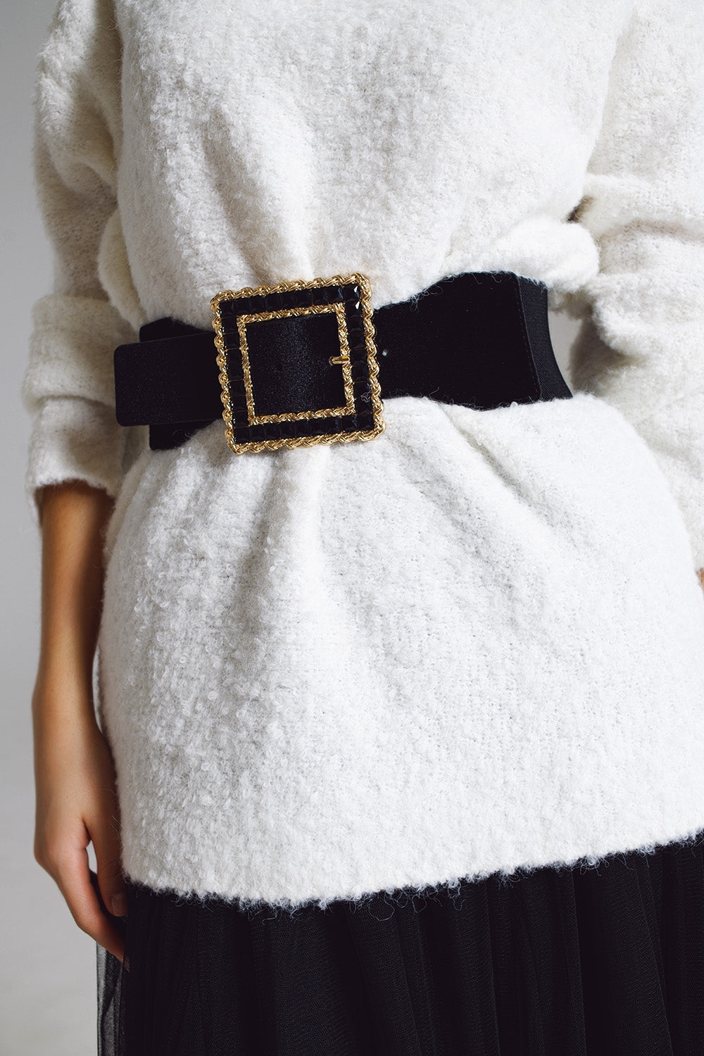 Camisola larga com decote bardot em branco