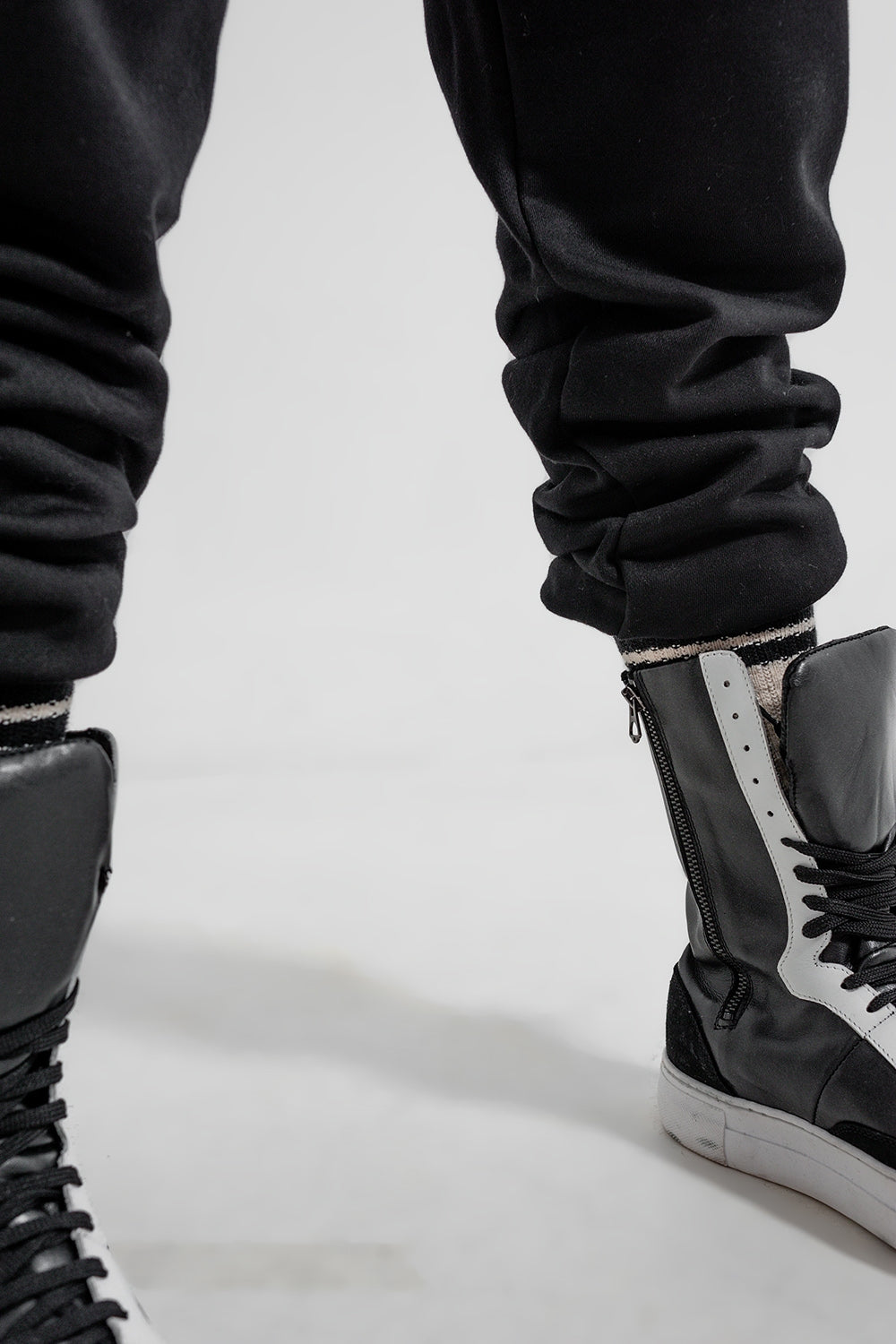 Joggers básicos de cordão de algodão preto