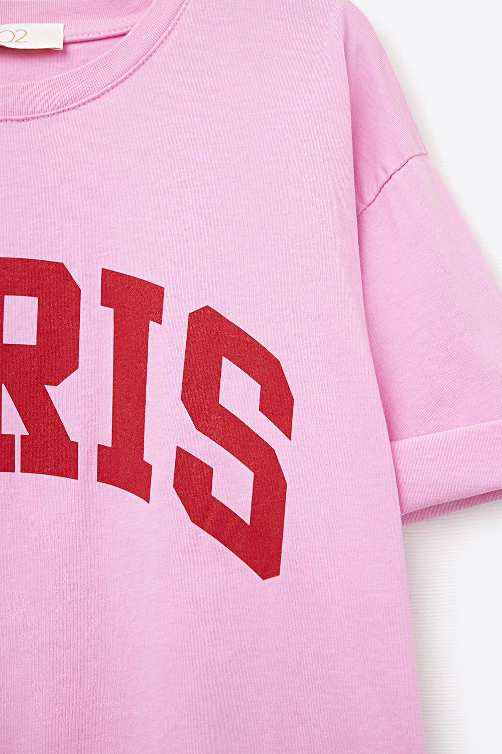 T-shirt descontraída rosa Paris com letras vermelhas