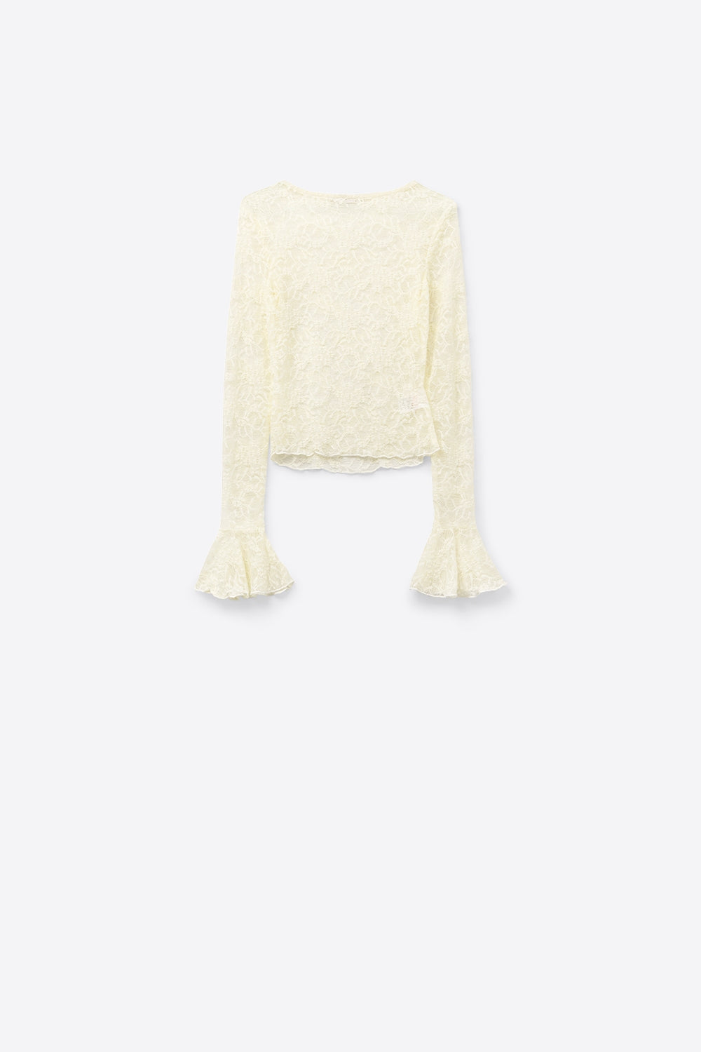 Top de renda creme com mangas longas e largas e babados