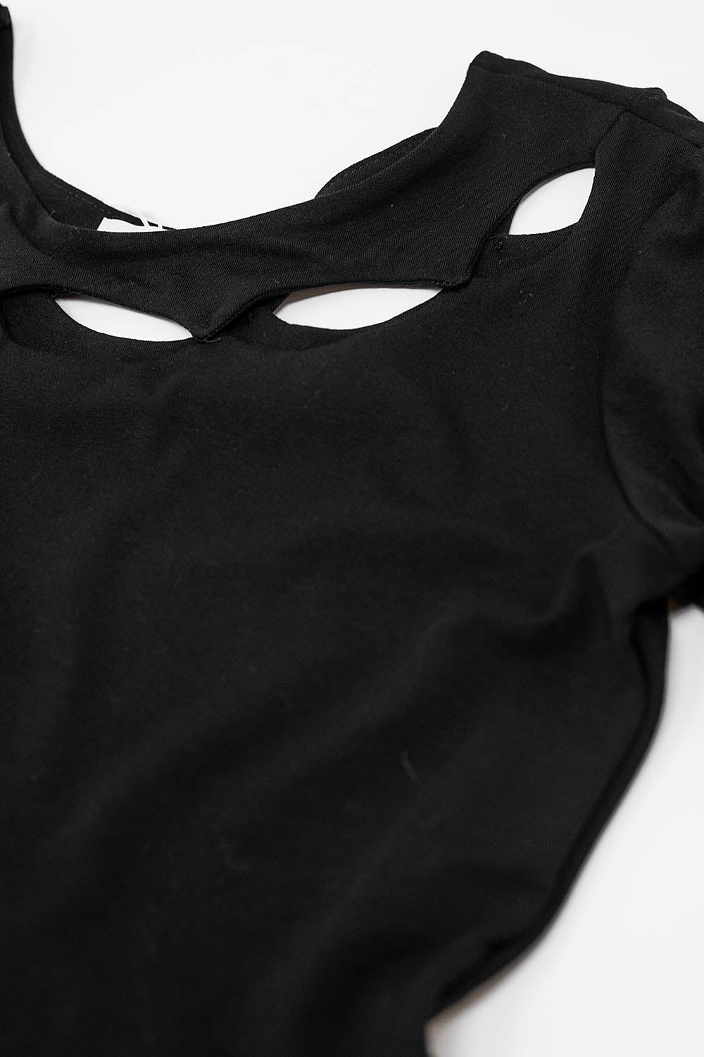 vestido curto de veludo preto