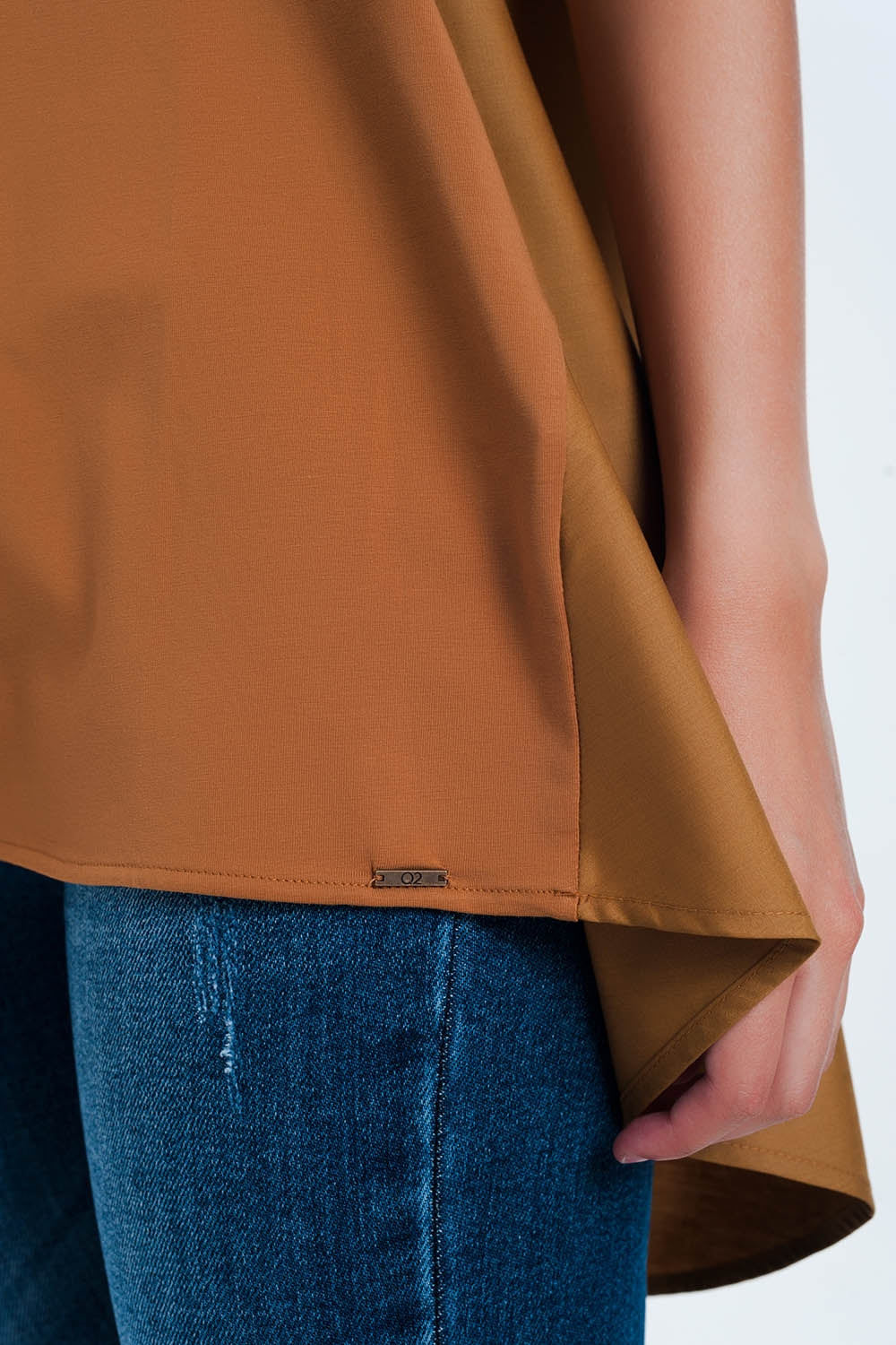 Vestido t-shirt em marrom