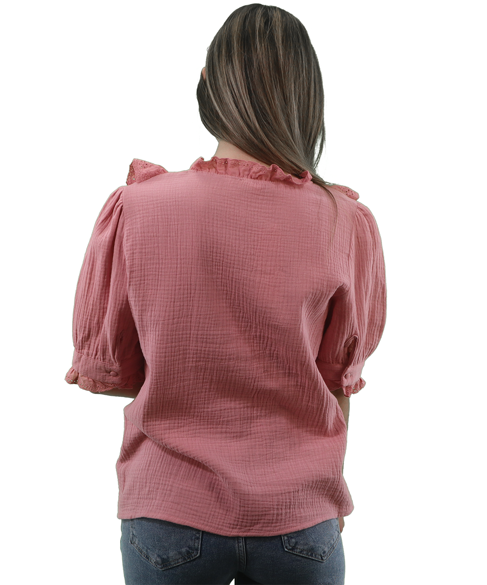 Camisa rosa com folho