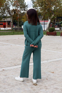 Conjunto de malha Confort (verde e bege)
