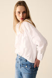 Blusa branca listrada relaxada