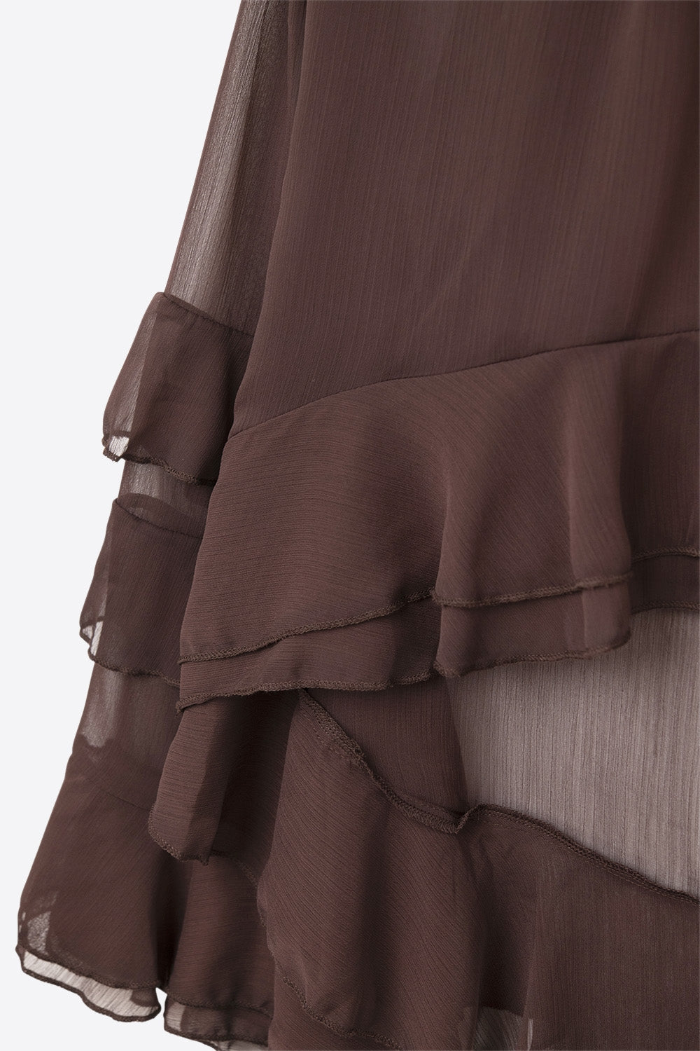 Blusa castanha em chiffon com folhos estilo capa transparente