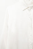 Blusa de Cetim com Manga Longa Botões e Gola Polo na cor Branca