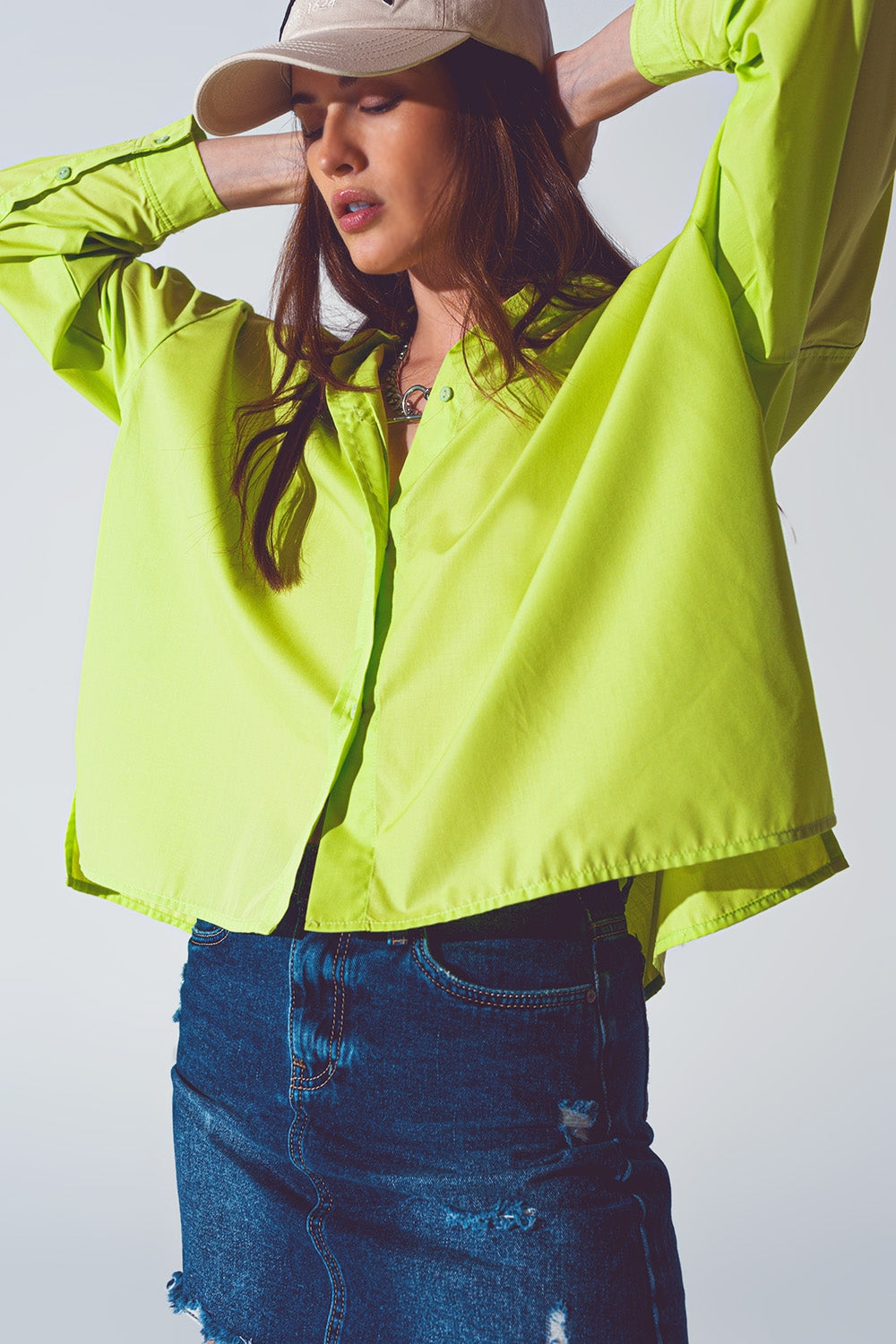 Q2 Blusa solta em verde lima