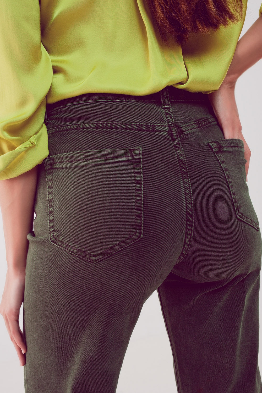 Calças de ganga capri cáqui com pernas largas