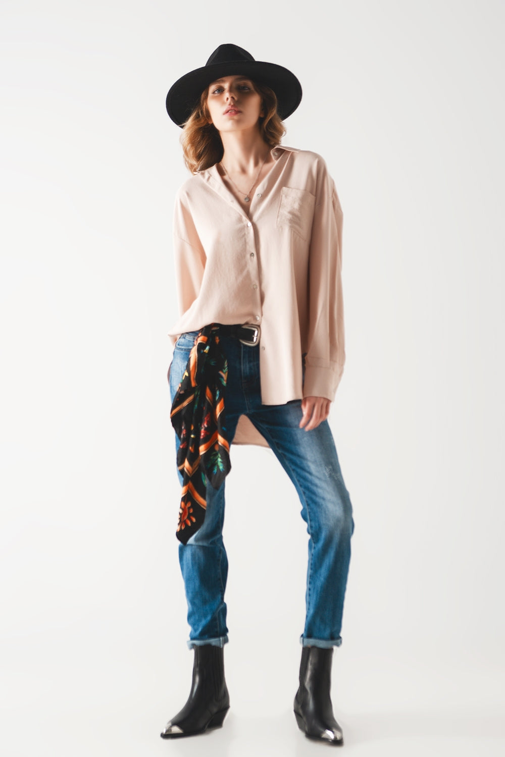 Calças de ganga de cintura alta com lavagem média