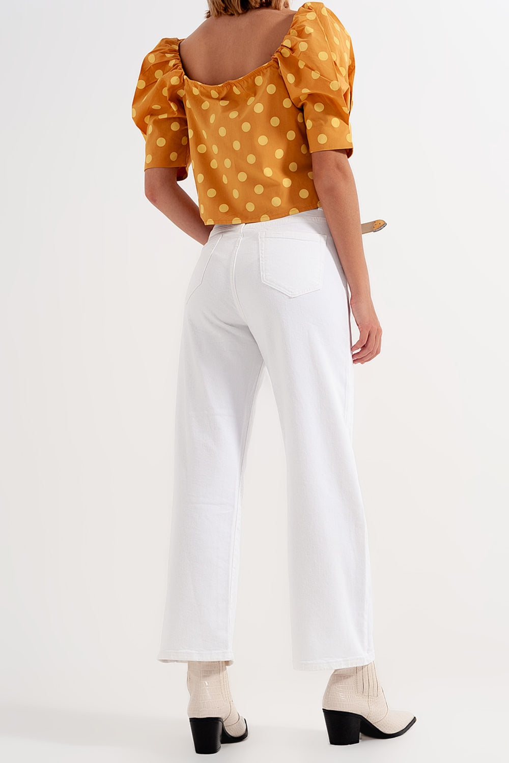 Calças de ganga de perna direita em bianco