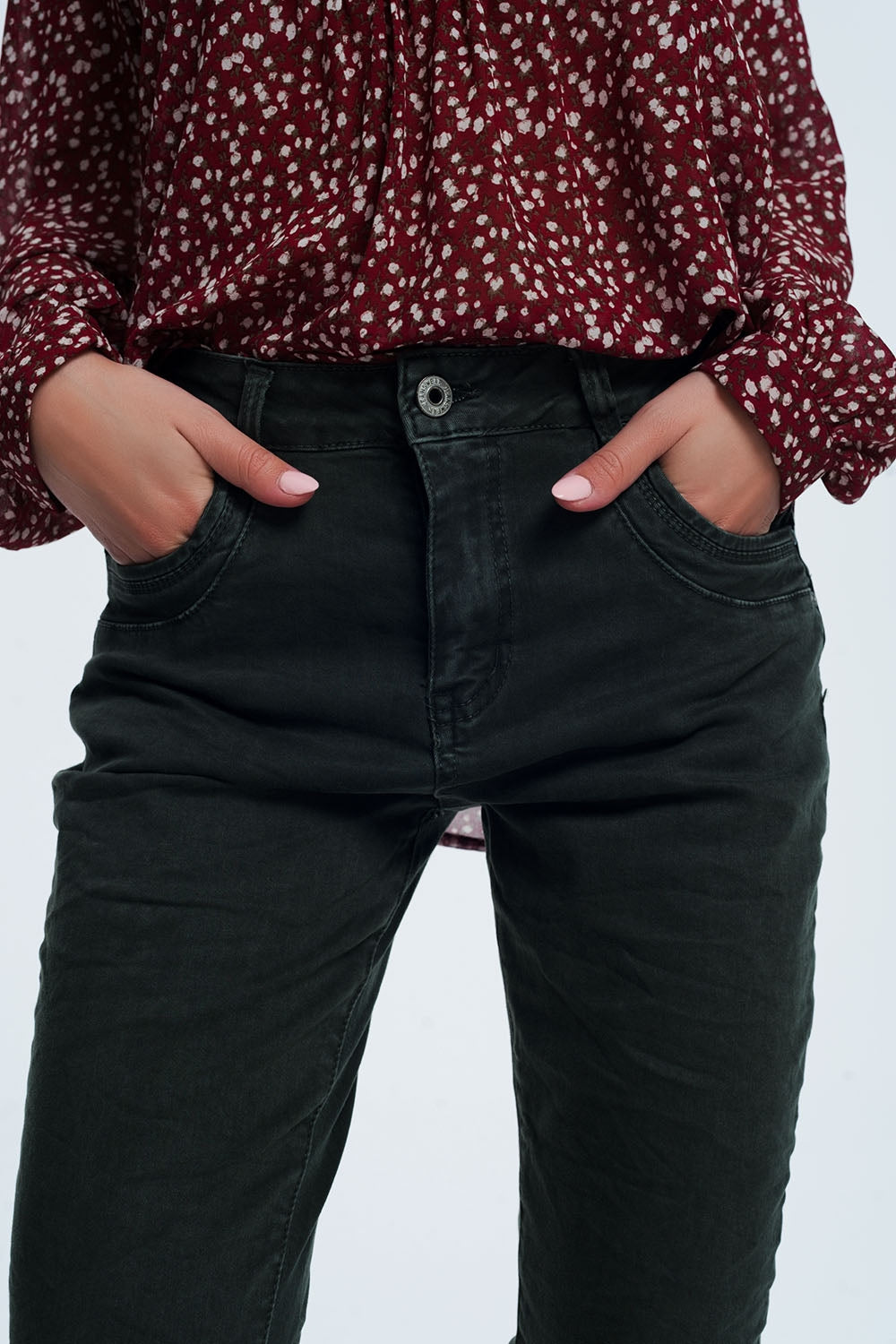 Q2 Calças de ganga khaki com baixa virilha