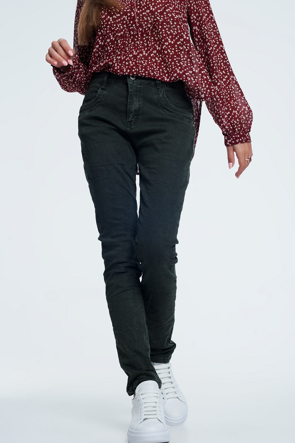 Calças de ganga khaki com baixa virilha