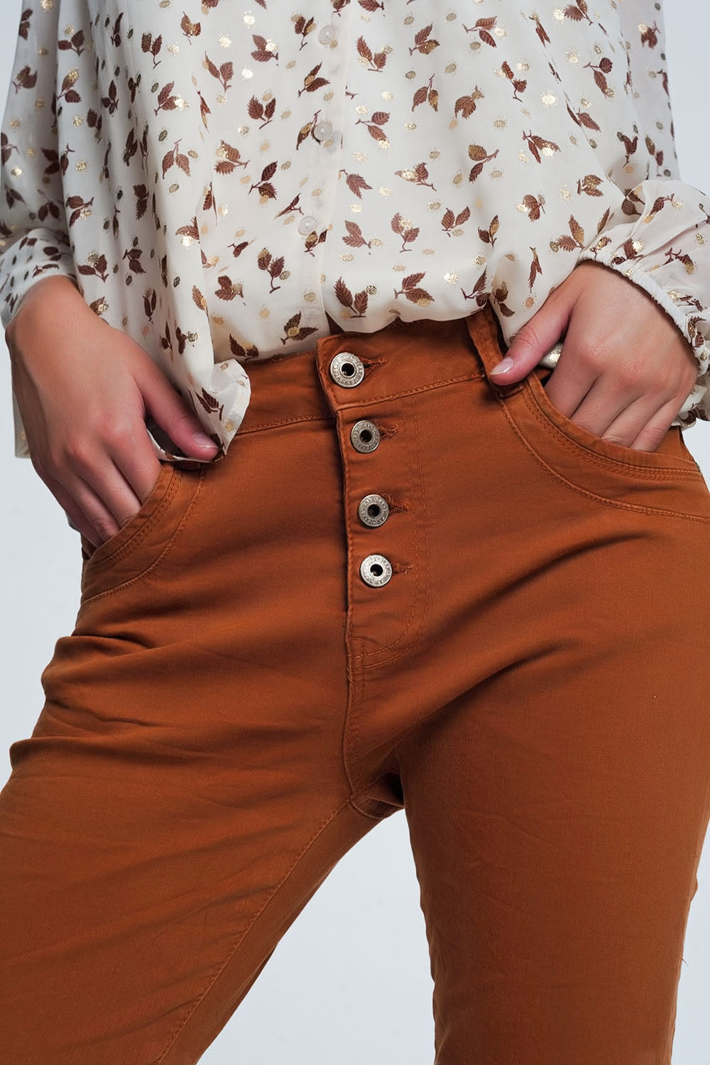 Calças de ganga relaxed um laranja 4 Bottoni