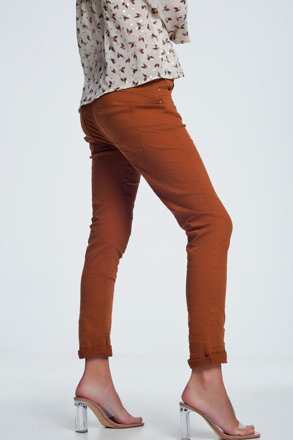 Calças de ganga relaxed um laranja 4 Bottoni