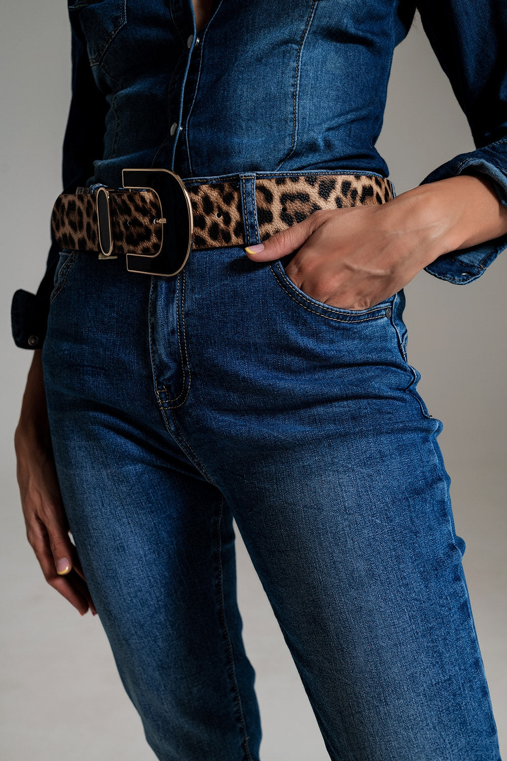 Calças de ganga skinny cintura alta em lavagem média