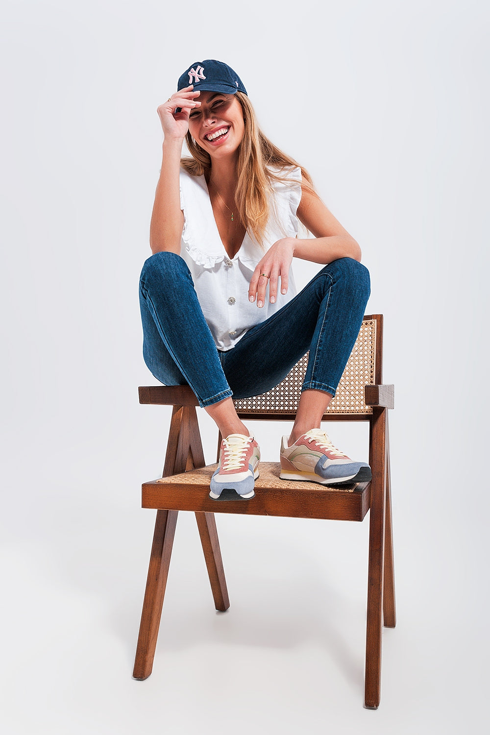 Q2 Calças de ganga skinny com cintura alta e lavagem escura