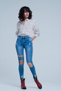 Calças de ganga skinny com rasgos muito desgastados