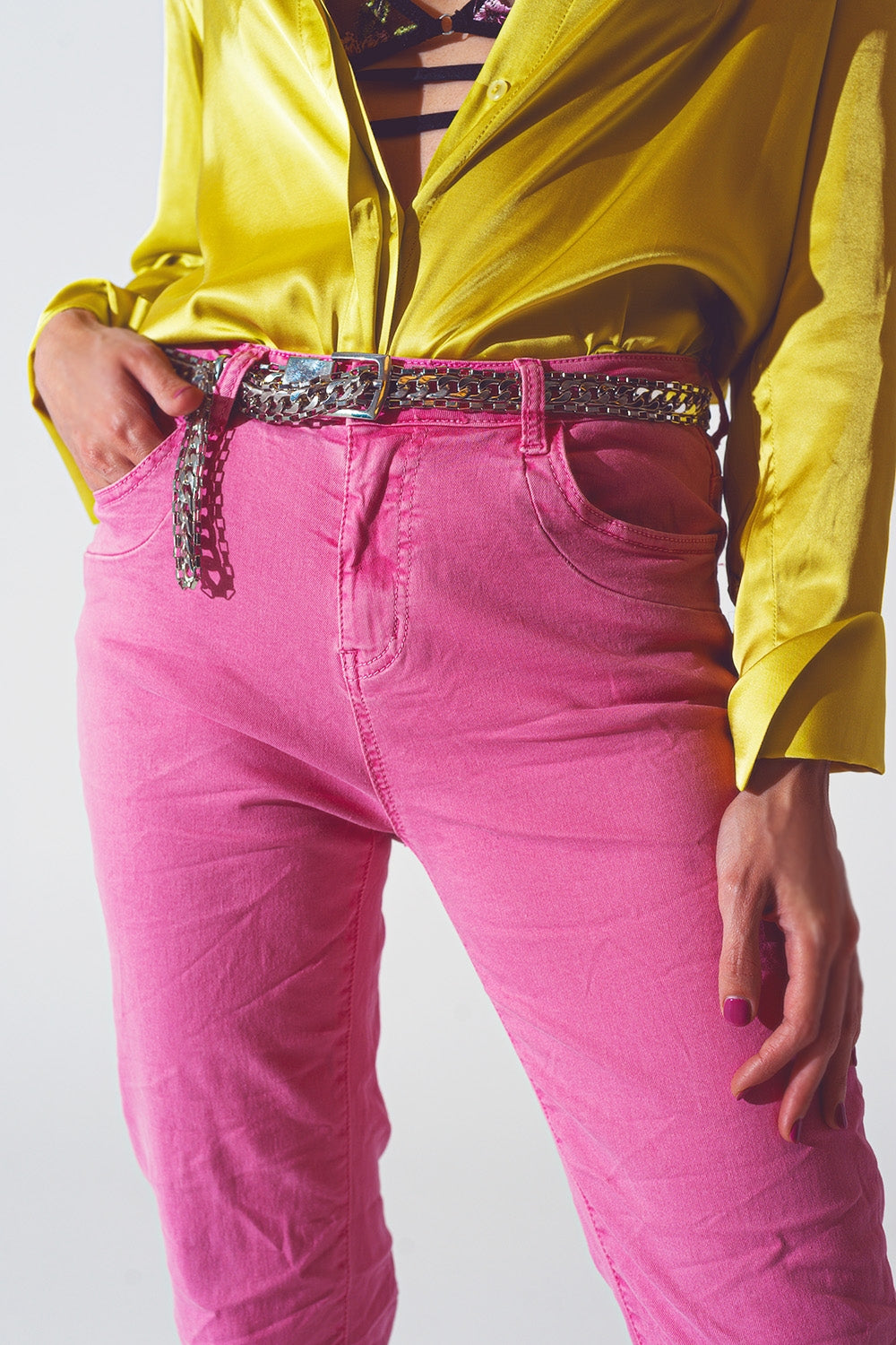 Calças de ganga skinny com rugas cor-de-rosa
