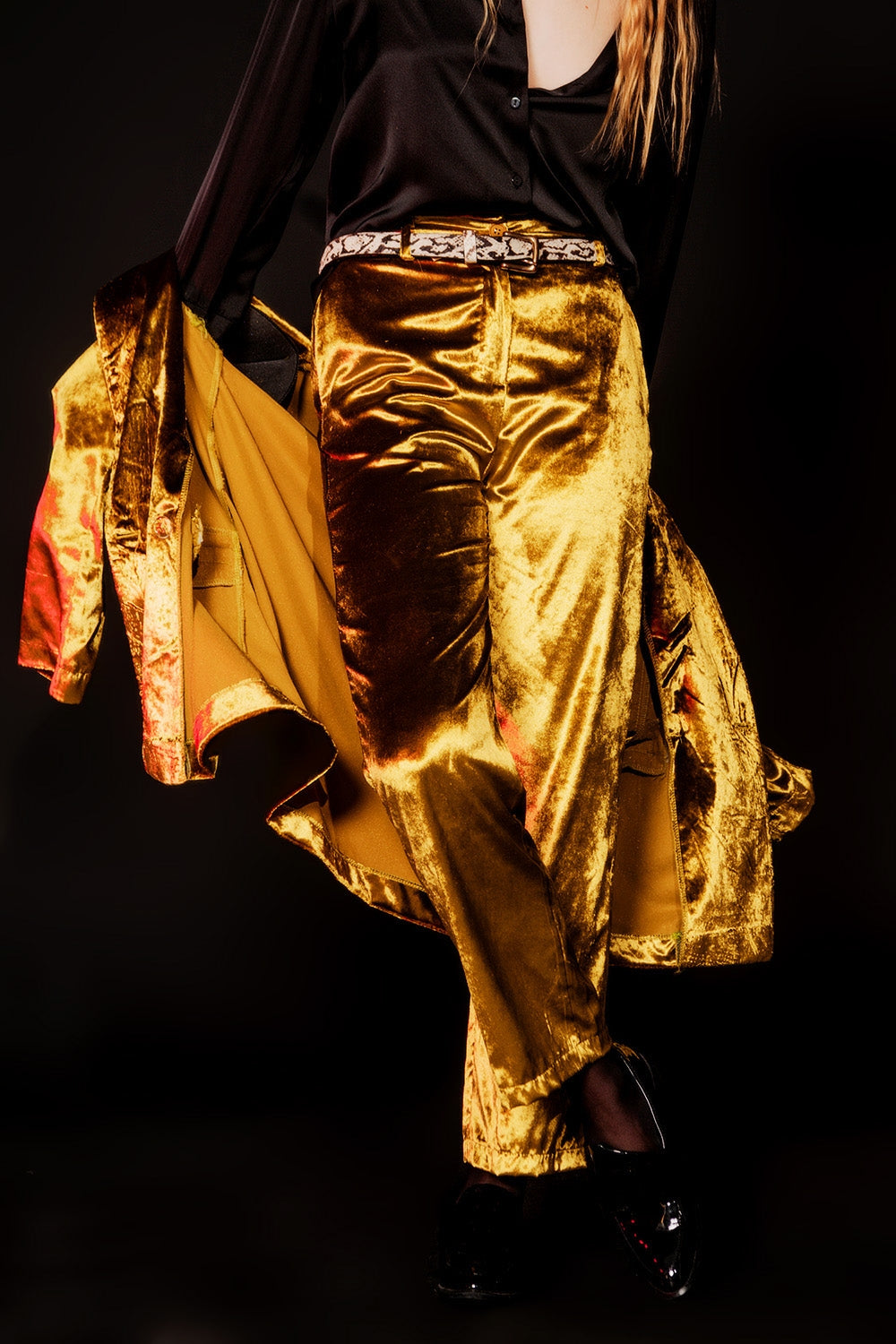 Q2 Calças de veludo em lime com perna direita