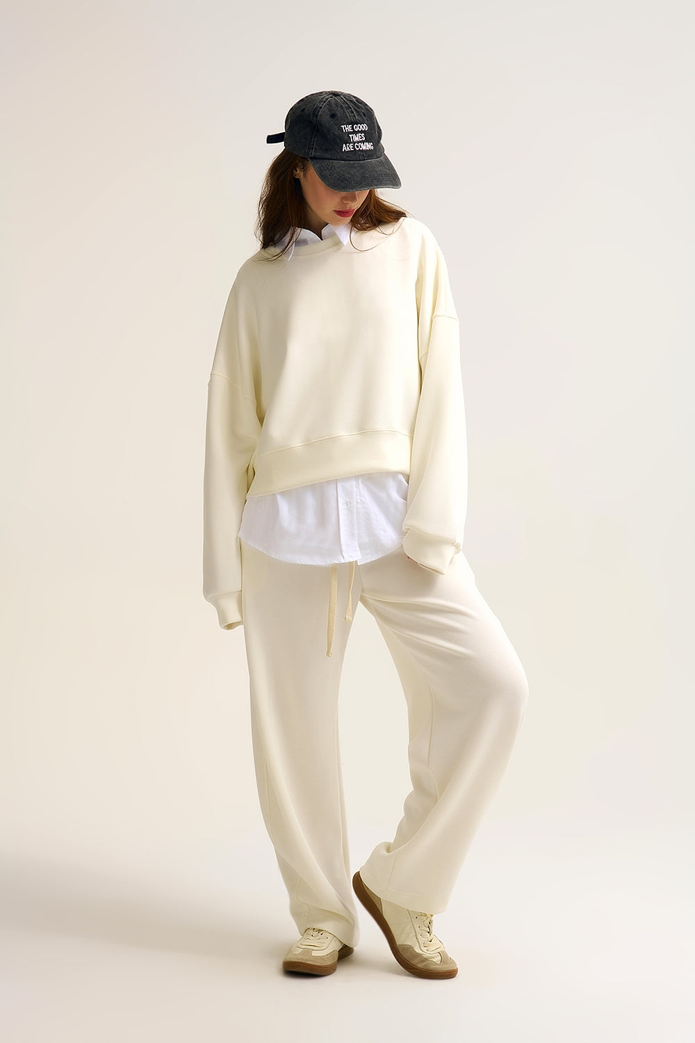 Calças Jogger de malha super-suave em creme com cintura com cordão