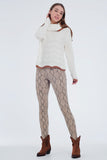 Calças skinny com estampado de cobra em camelo