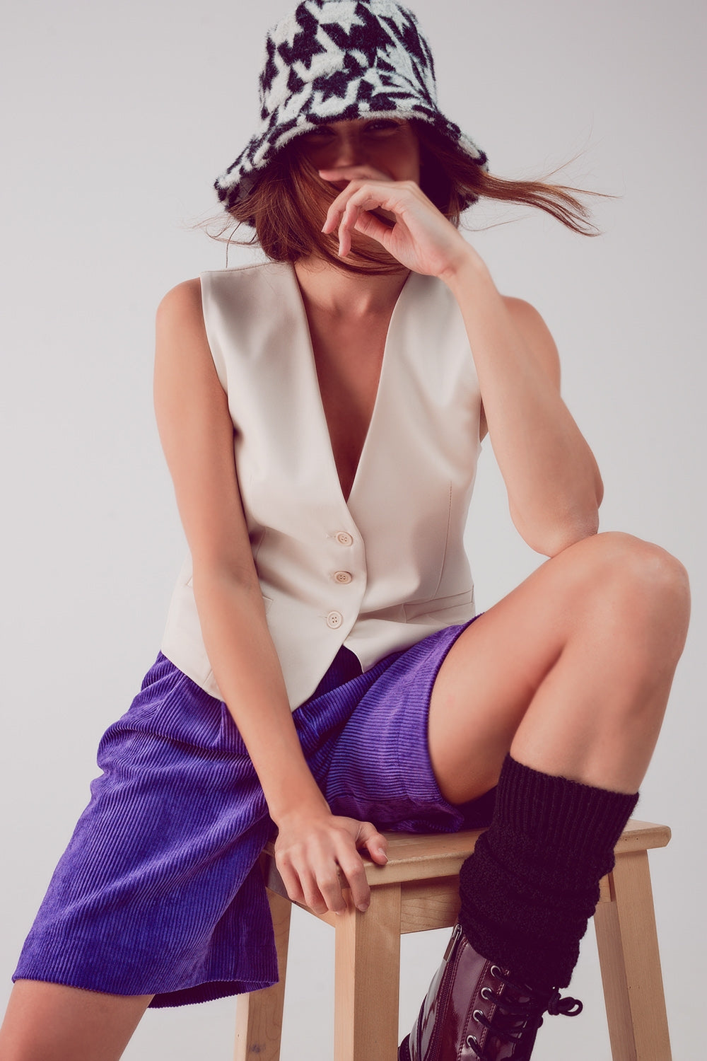 Calções de corte longo de bombazina púrpura