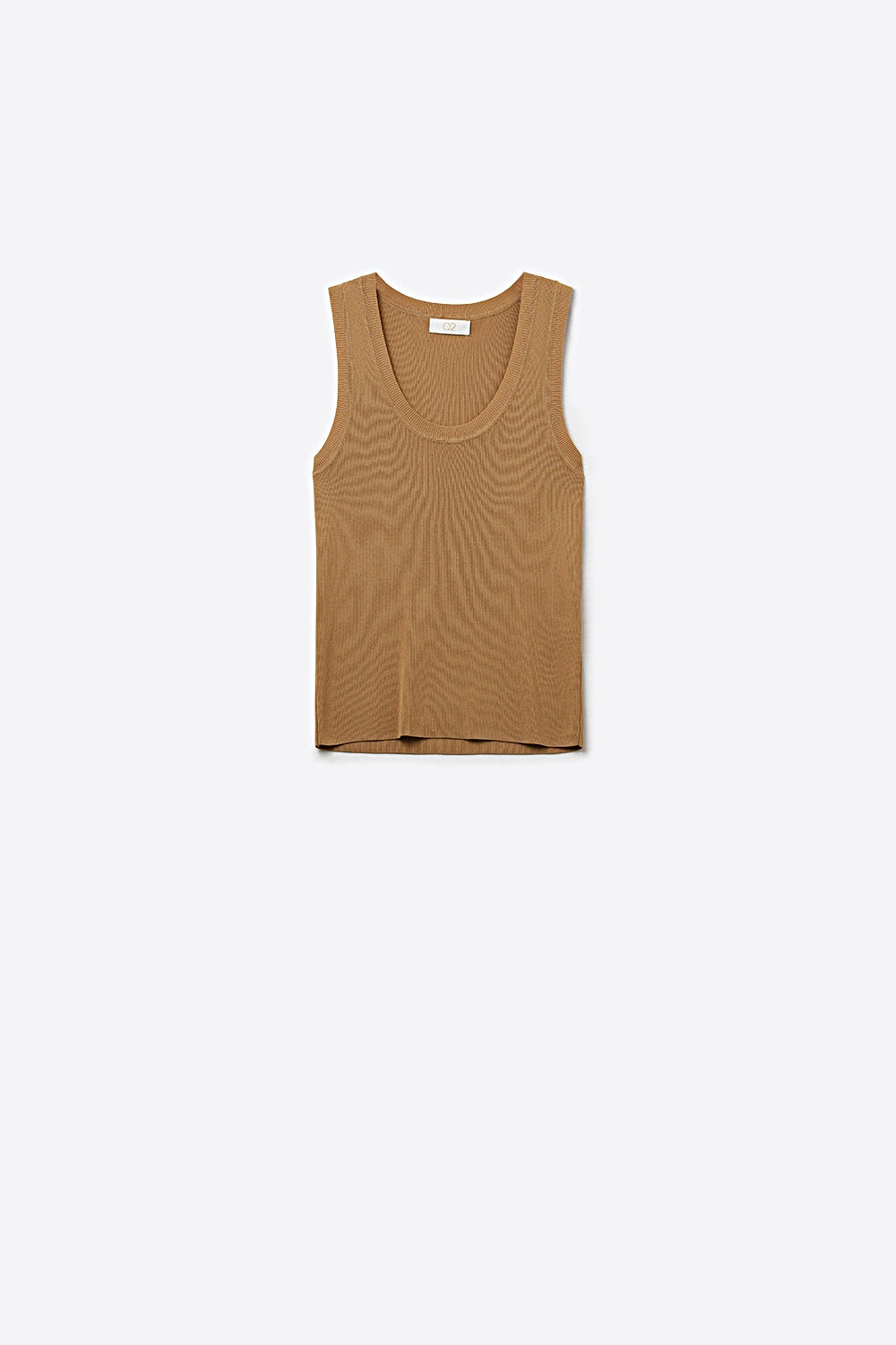 Q2 Camel Tank Top em malha canelada com gola redonda