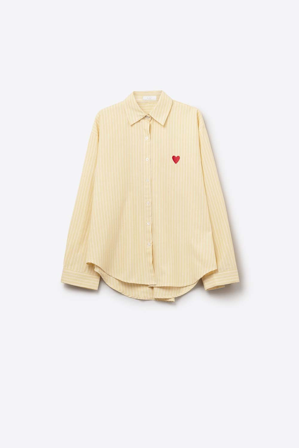 Camisa às riscas amarela com bordado de corações vermelhos