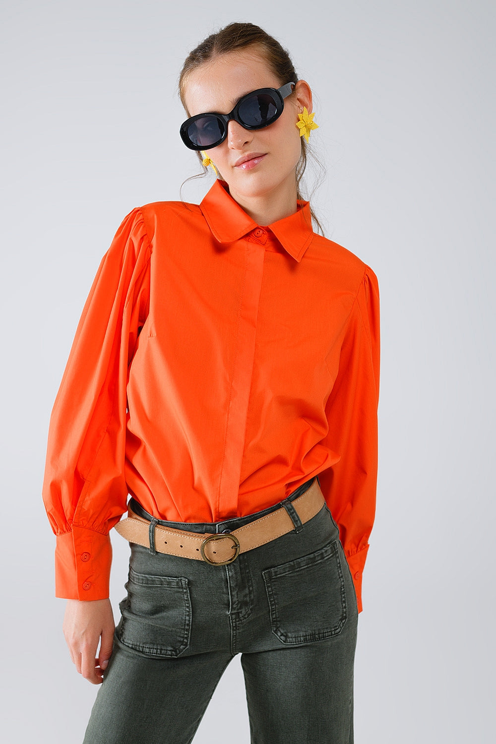 Q2 Camisa básica em popeline laranja com mangas compridas em balão