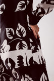 Camisa com estampas florais em preto