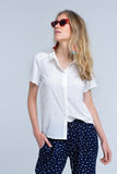 Q2 Camisa creme com bordado de coração