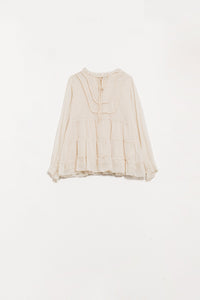 Q2 Camisa creme com delineado ruched e mangas compridas