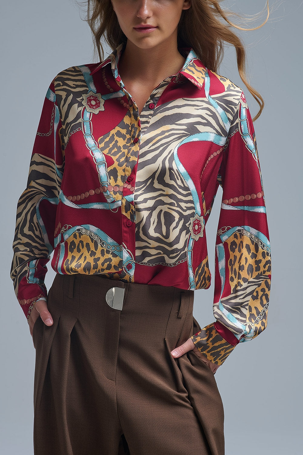Camisa de manga comprida com estampado abstrato vermelho arrojado