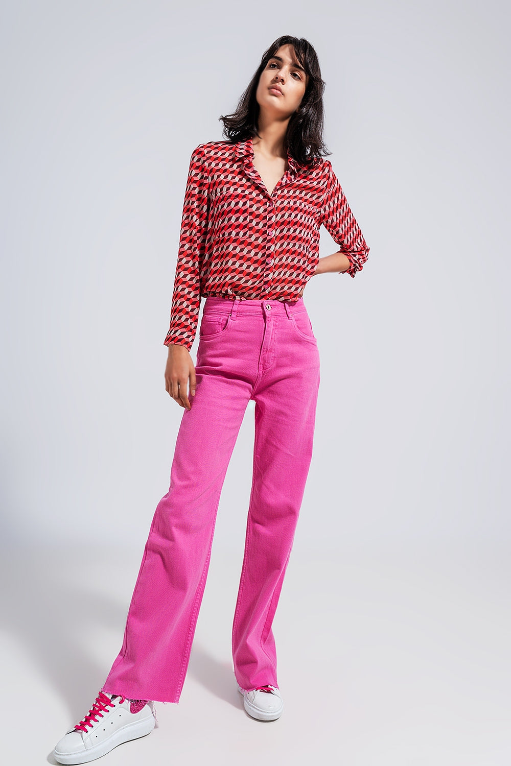 Camisa de manga comprida com impressão geométrica e colarinho de lapela