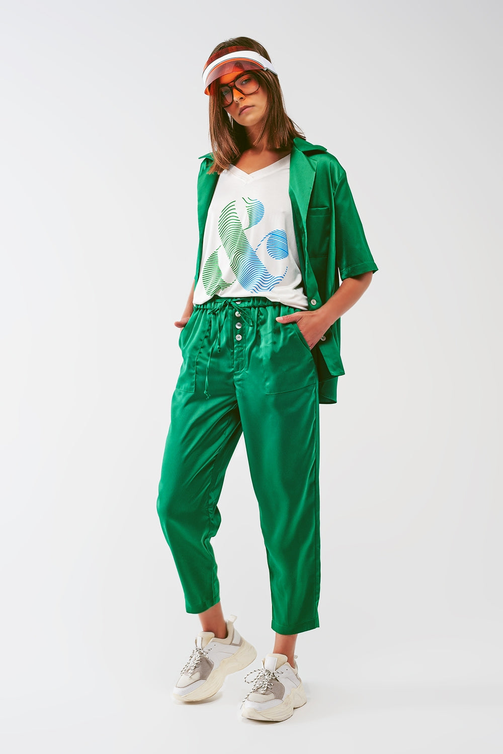 Camisa de manga curta em cetim verde