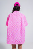 Camisa de manga curta rosa luminosa oversized