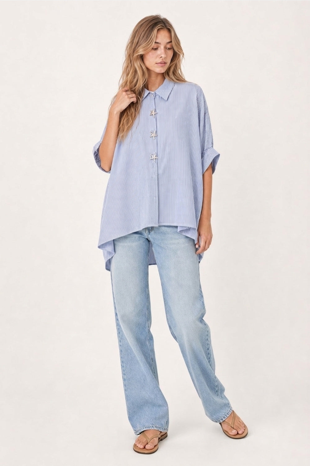 Camisa de Popeline Azul Listrada Oversized com Botões de Estrela-do-mar