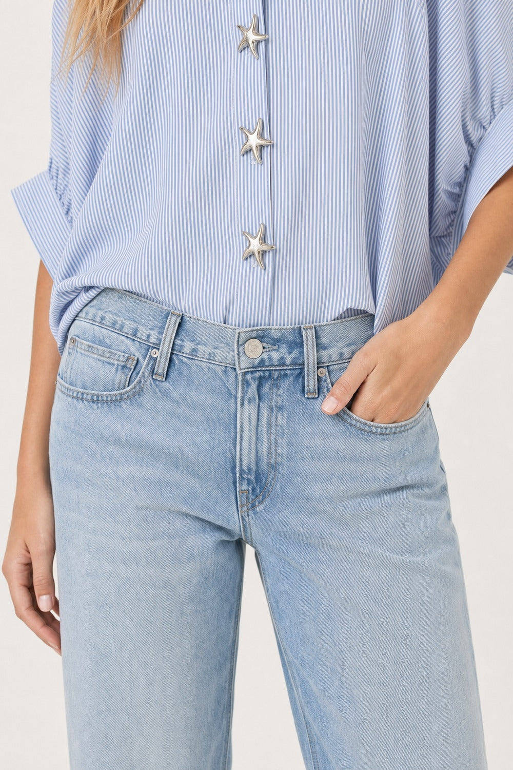 Camisa de Popeline Azul Listrada Oversized com Botões de Estrela-do-mar