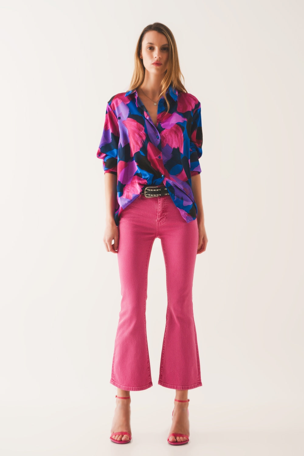 Camisa em estampa floral purpura