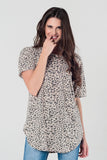 Camisa leopardo rosa com cordões nas costas